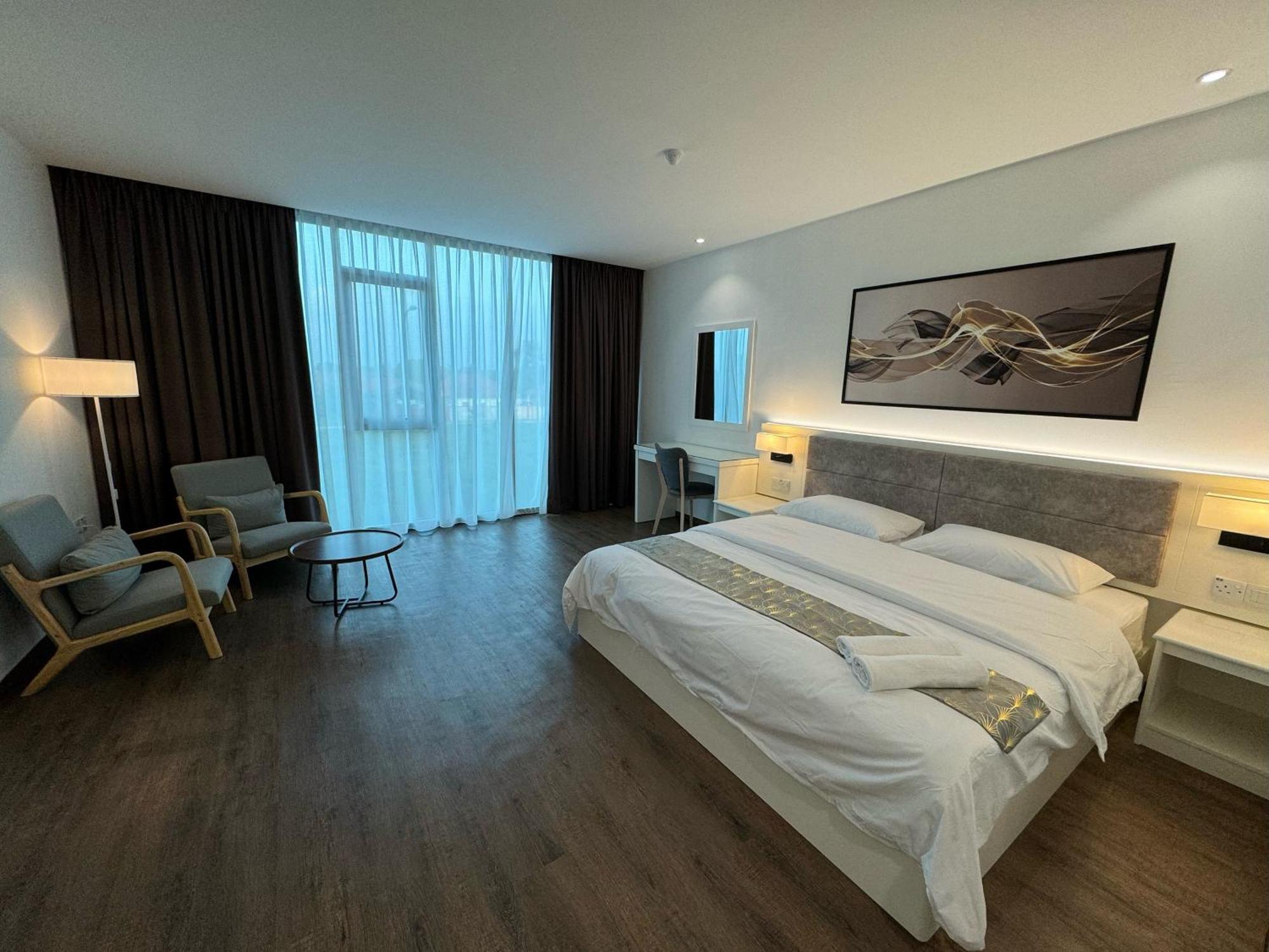 52 The Grace Hotel Muar Exterior photo