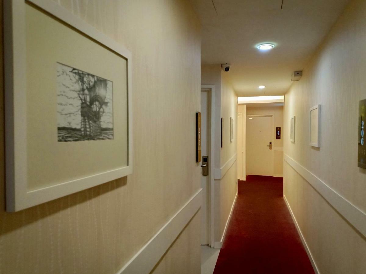 52 The Grace Hotel Muar Exterior photo